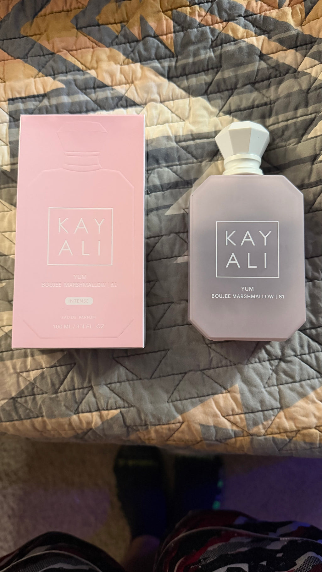 Kayali Yum Boujee Marshmallow 81 Eau de Parfum